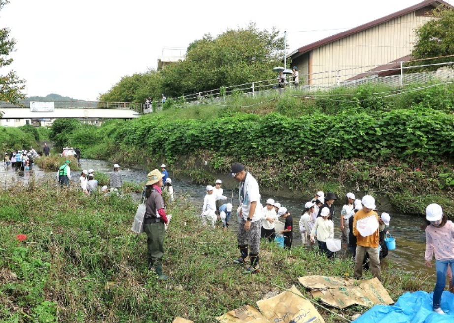 観察模様　土手や橋に見守り隊がいる 観察模様　土手や橋に見守り隊がいる